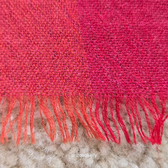 Loro Piana 70 Cashmere/30 Silk Oblong Scarf *READ* - Picture 5 of 14